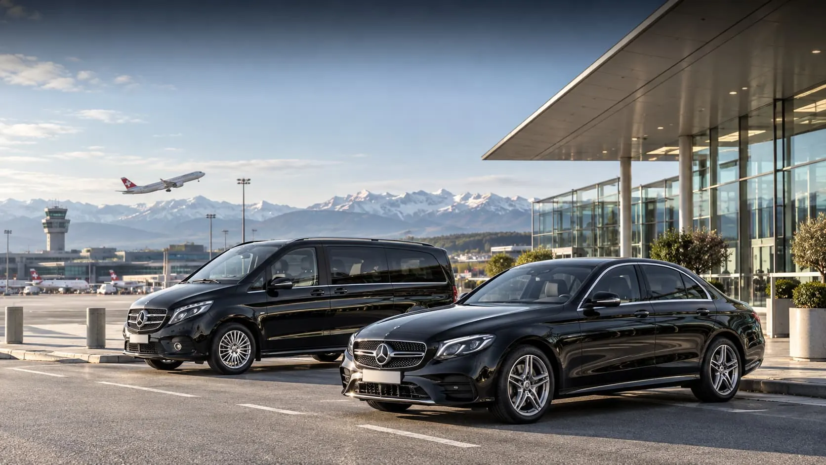 Transfert Platinium Genève, VTC et chauffeur privé Berline et van Mercedes noirs devant l’aéroport de Genève, avec un avion et les Alpes en arrière-plan.